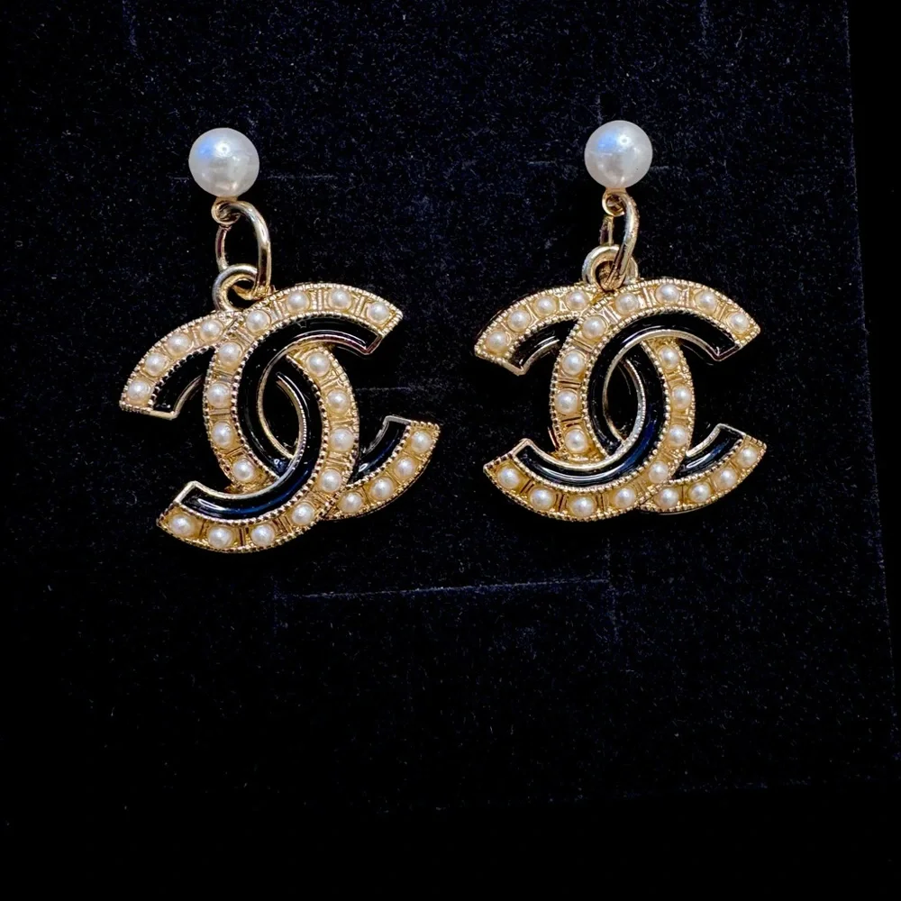 CHANEL Gold and White Pearl Interlocking C Drop Earrings